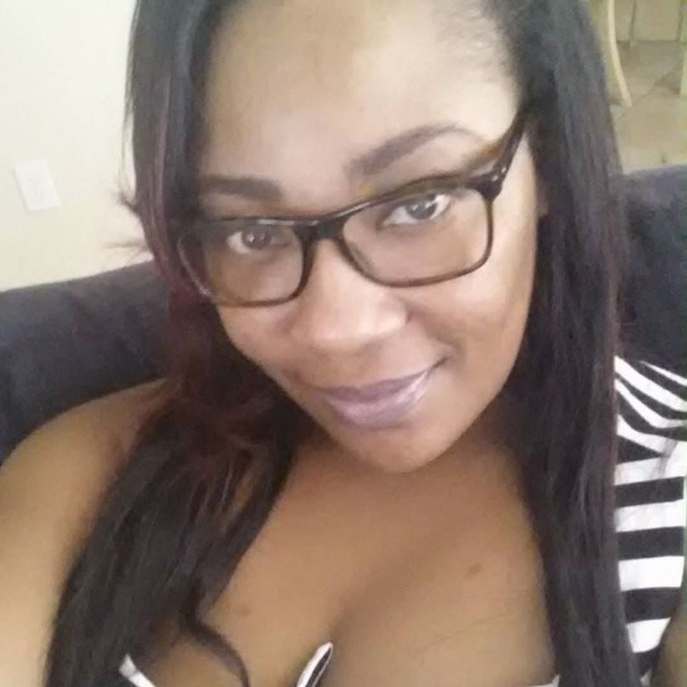 Meet your Posher, Tenecia